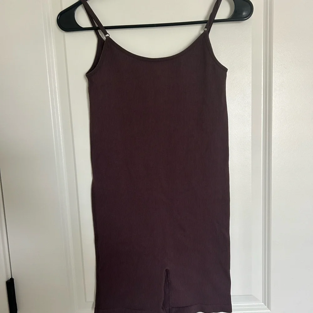 PacSun Burgundy Jumpsuit - Picture 4 of 4